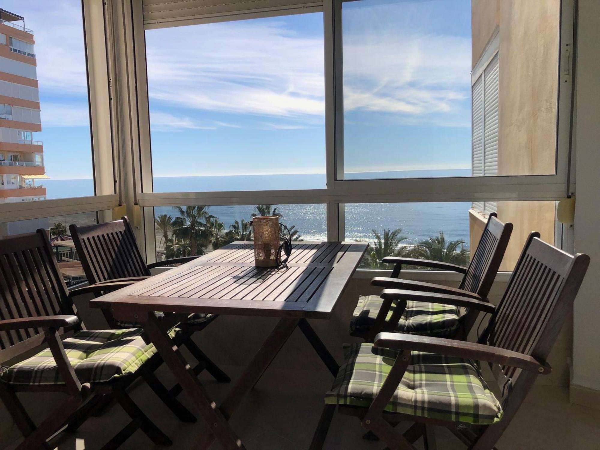 Estudio Mar En Calma, Primera Linea De Playa Con Vistas Al Mar Torrox Esterno foto