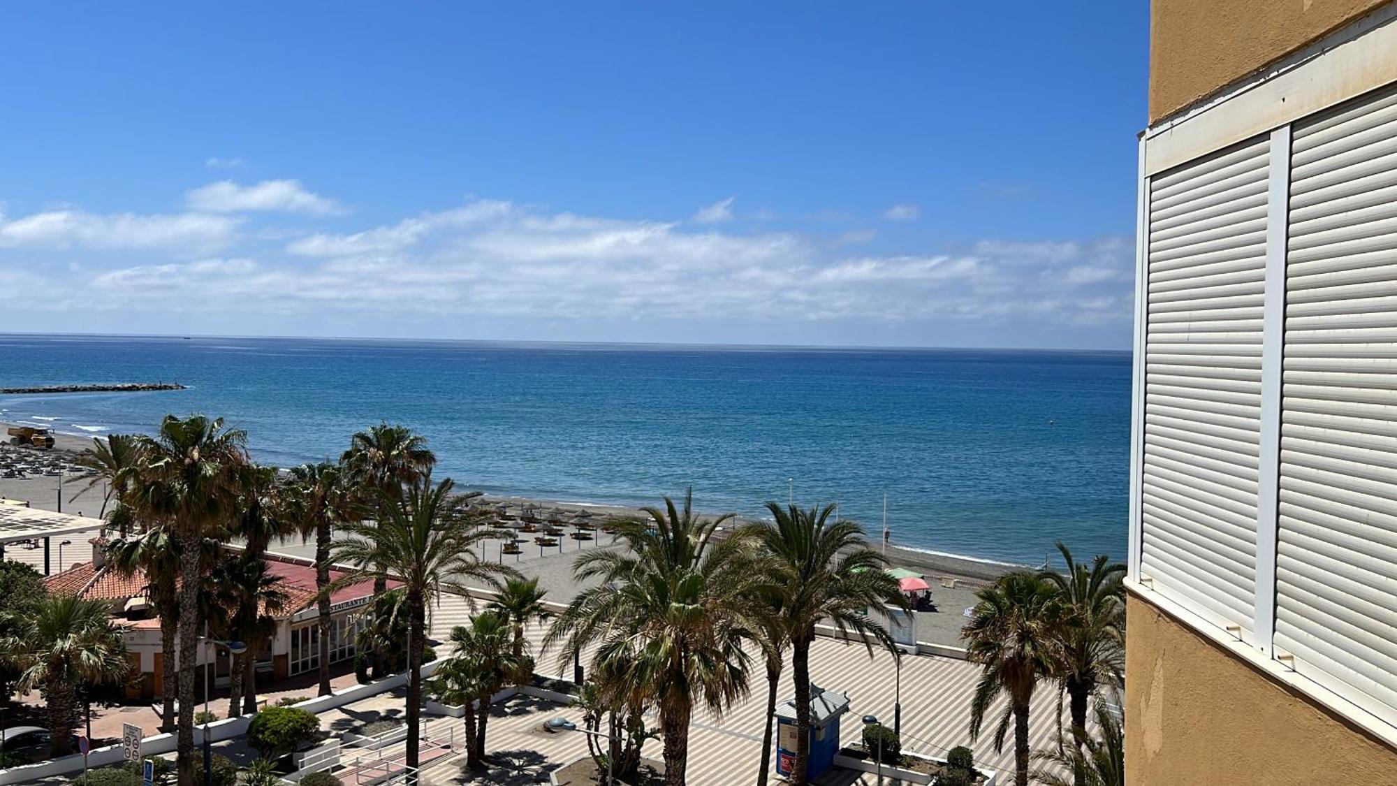 Estudio Mar En Calma, Primera Linea De Playa Con Vistas Al Mar Torrox Esterno foto